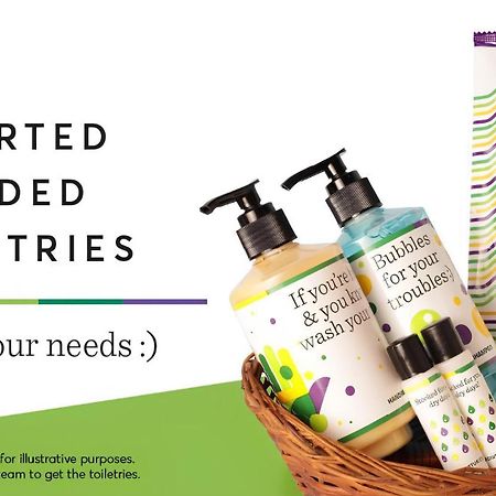 Treebo Grand Vistara Airport Suites Kochi エクステリア 写真